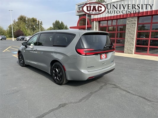 2023 Chrysler Pacifica Plug-In Hybrid PACIFICA PLUG-IN HYBRID LIMITED in Ellensburg, WA - University Auto Center