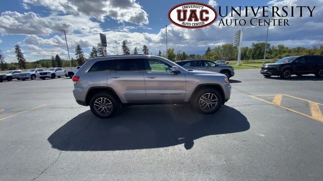 2019 Jeep Grand Cherokee Laredo E 4x4