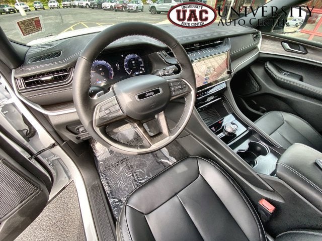 2027 Jeep Grand Cherokee GRAND CHEROKEE LIMITED 4X4
