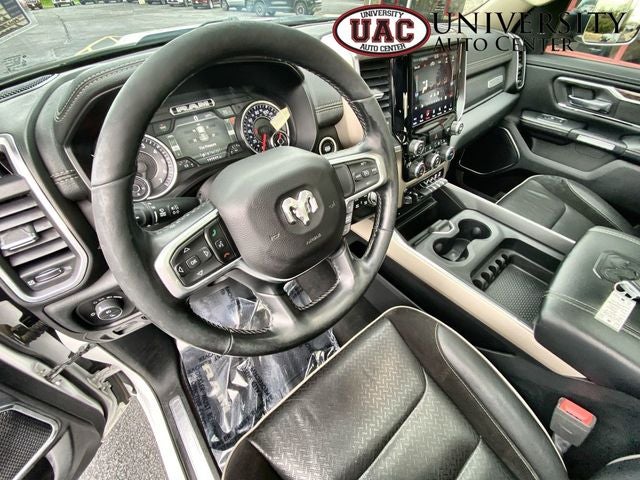 2019 RAM 1500 Laramie Crew Cab 4x4 6'4' Box