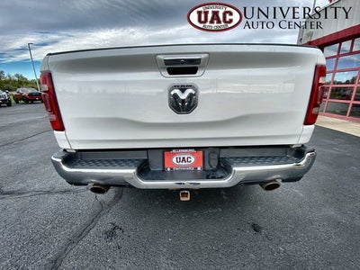 2019 RAM 1500 Laramie Crew Cab 4x4 6'4' Box