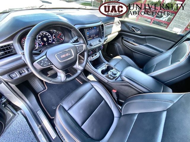 2023 GMC Acadia AWD AT4