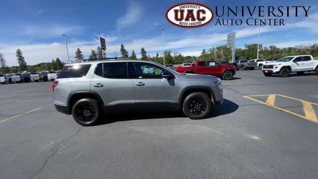 2023 GMC Acadia AWD AT4