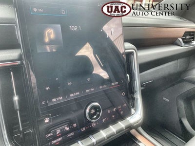 2025 GMC Yukon 4WD Denali