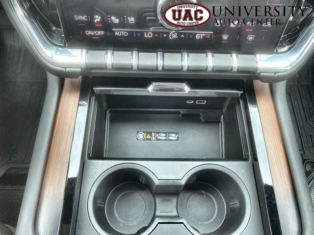 2025 GMC Yukon 4WD Denali