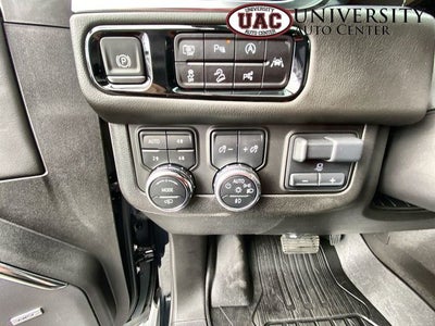 2025 GMC Yukon 4WD Denali