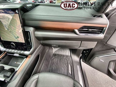 2025 GMC Yukon 4WD Denali