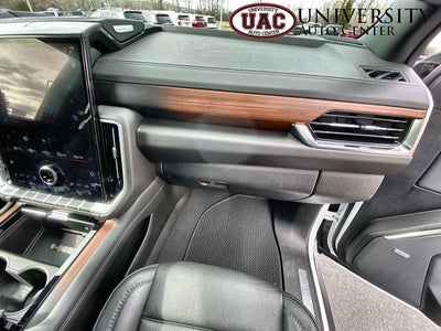 2025 GMC Yukon 4WD Denali