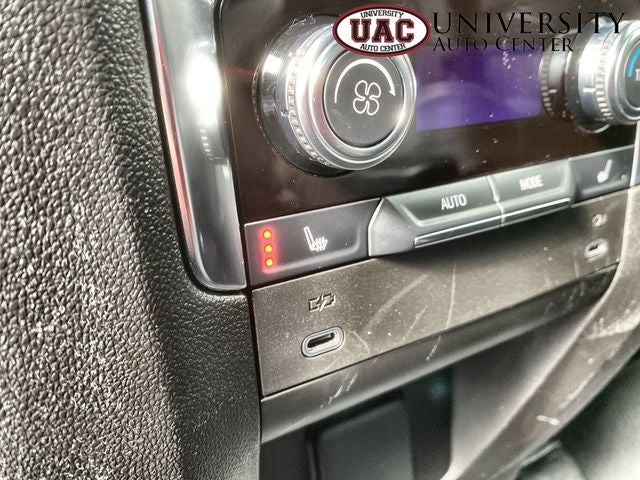 2025 GMC Yukon 4WD Denali