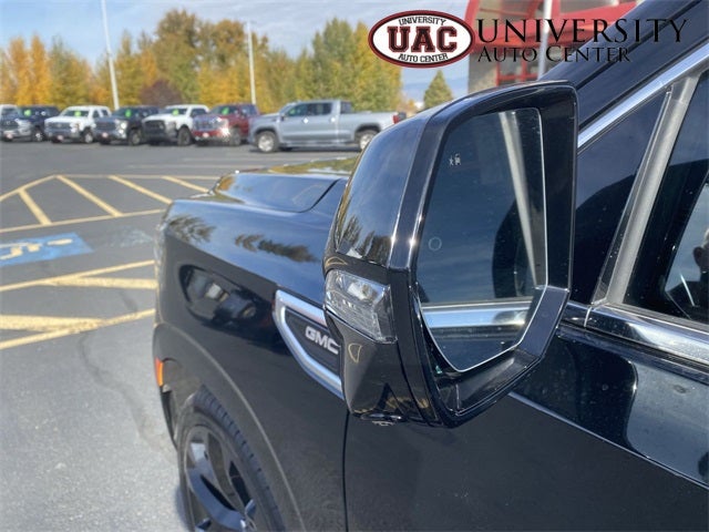 2024 GMC Yukon XL 4WD Denali