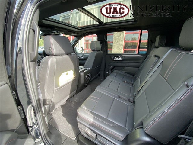 2024 Chevrolet Suburban 4WD RST