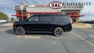 2024 Chevrolet Suburban 4WD RST