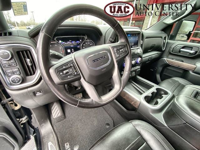 2022 GMC Sierra 2500HD 4WD Crew Cab Standard Bed Denali