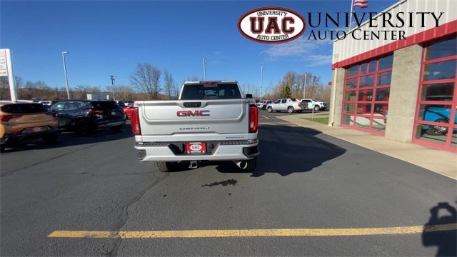 2023 GMC Sierra 2500HD 4WD Crew Cab Standard Bed Denali