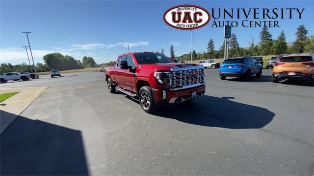 2024 GMC Sierra 2500HD 4WD Crew Cab Standard Bed Denali