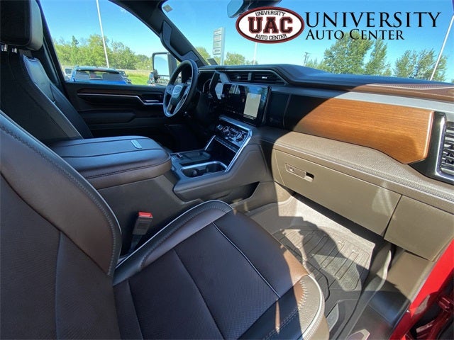 2024 GMC Sierra 2500HD 4WD Crew Cab Standard Bed Denali