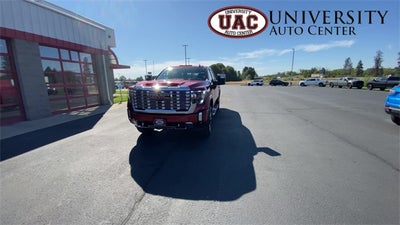 2024 GMC Sierra 2500HD 4WD Crew Cab Standard Bed Denali