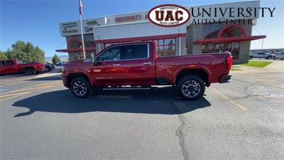 2024 GMC Sierra 2500HD 4WD Crew Cab Standard Bed Denali