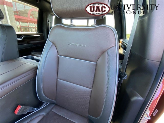 2024 GMC Sierra 2500HD 4WD Crew Cab Standard Bed Denali