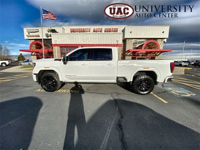 2025 GMC Sierra 2500HD 4WD Crew Cab Standard Bed AT4