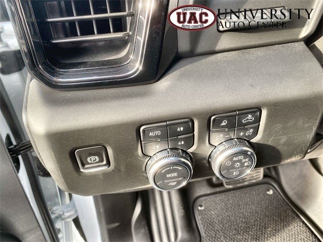 2025 GMC Sierra 2500HD 4WD Crew Cab Standard Bed AT4