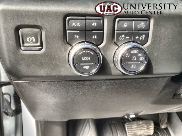 2025 GMC Sierra 2500HD 4WD Crew Cab Standard Bed Denali