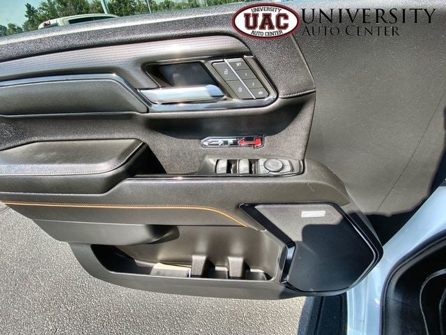 2024 GMC Sierra 1500 4WD Crew Cab Short Box AT4