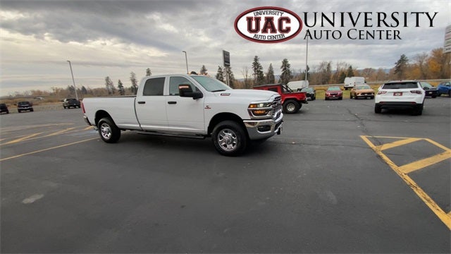 2026 RAM Ram 3500 RAM 3500 TRADESMAN CREW CAB 4X4 8' BOX