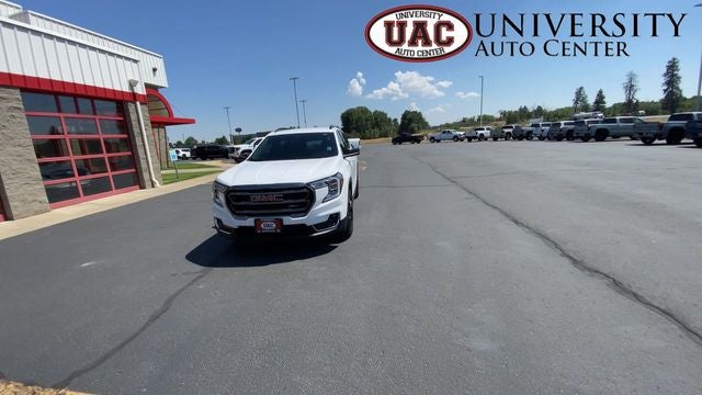 2024 GMC Terrain AWD AT4