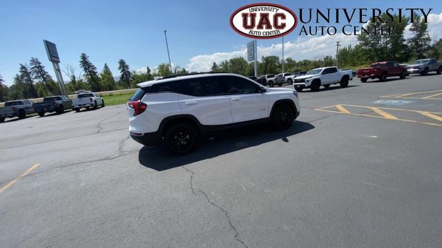 2024 GMC Terrain AWD AT4