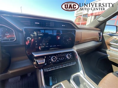 2022 GMC Sierra 1500 4WD Crew Cab Short Box Denali