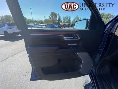 2022 GMC Sierra 1500 4WD Crew Cab Short Box Denali