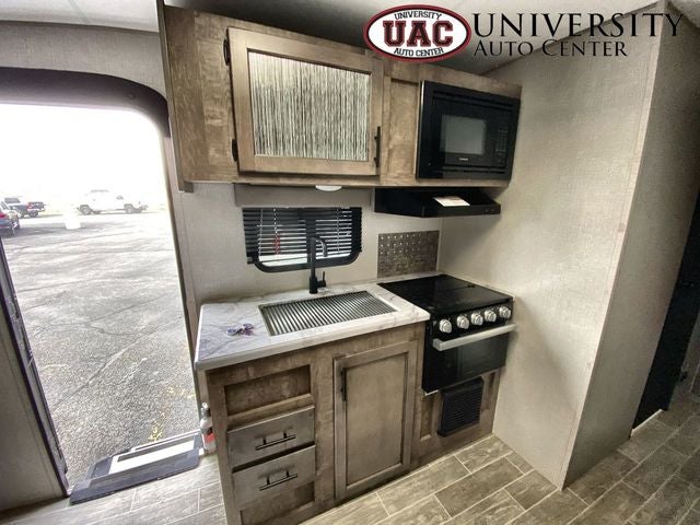 2021 Venture Rv Sonic Ultra-Lite Travel Trailer