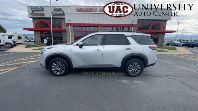 2025 Nissan Pathfinder SV 4WD