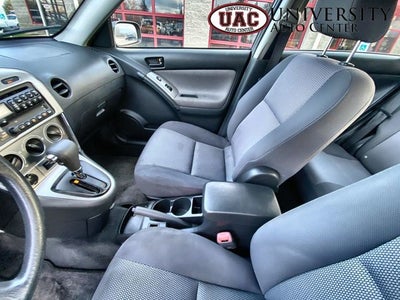 2007 Pontiac Vibe Base