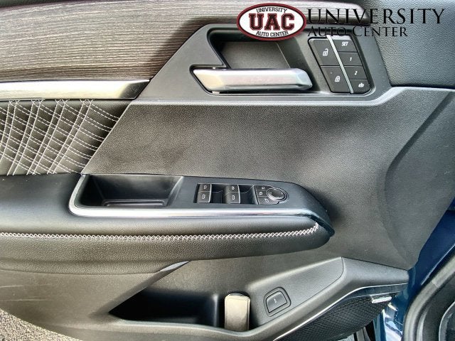 2027 GMC Acadia Denali